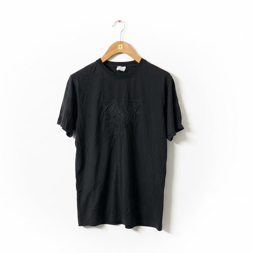 Guess Vintage black men’s T-shirt with an embroidered logo