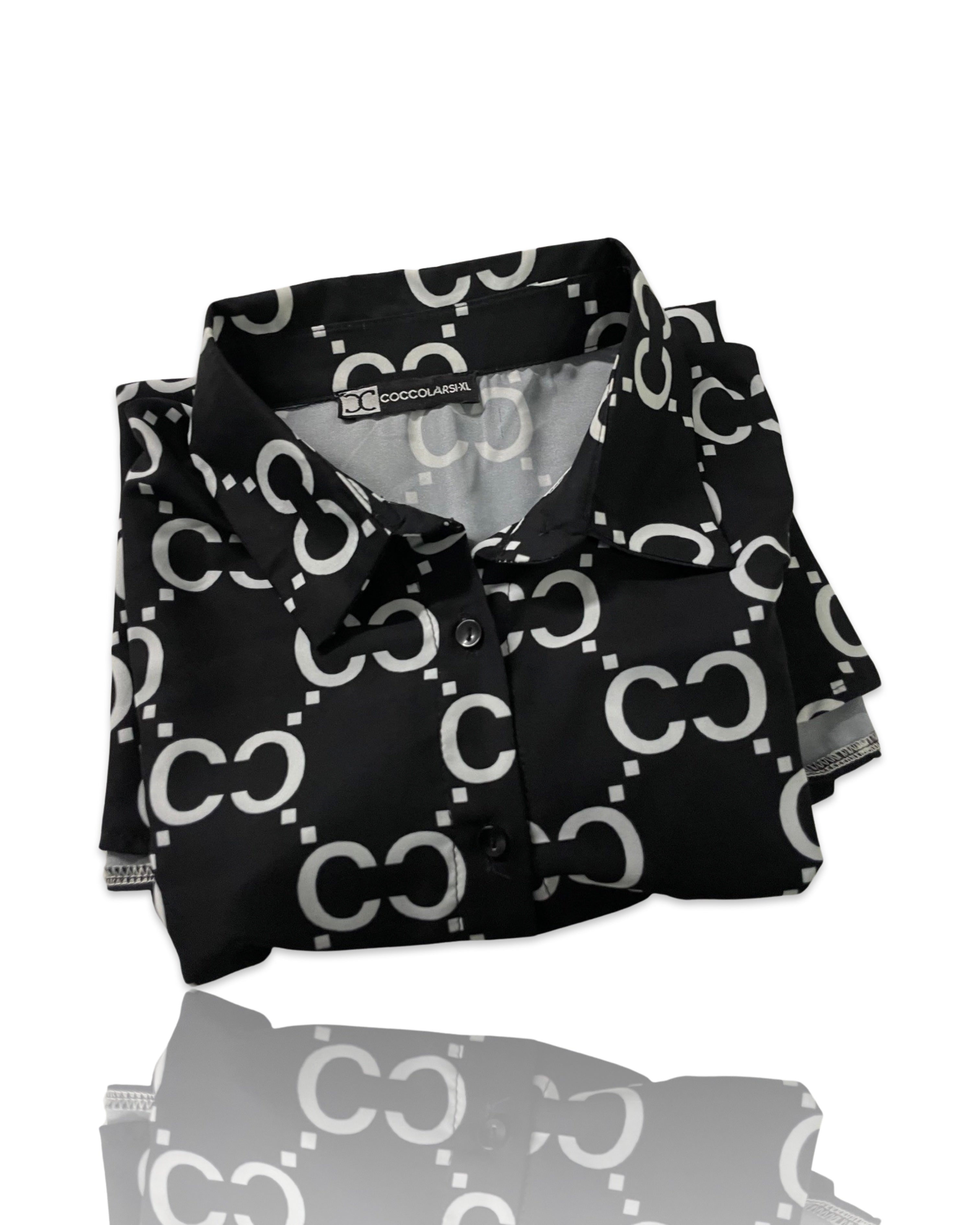 Cliche Vintage| Vintage black monogram unbranded Womens shirt