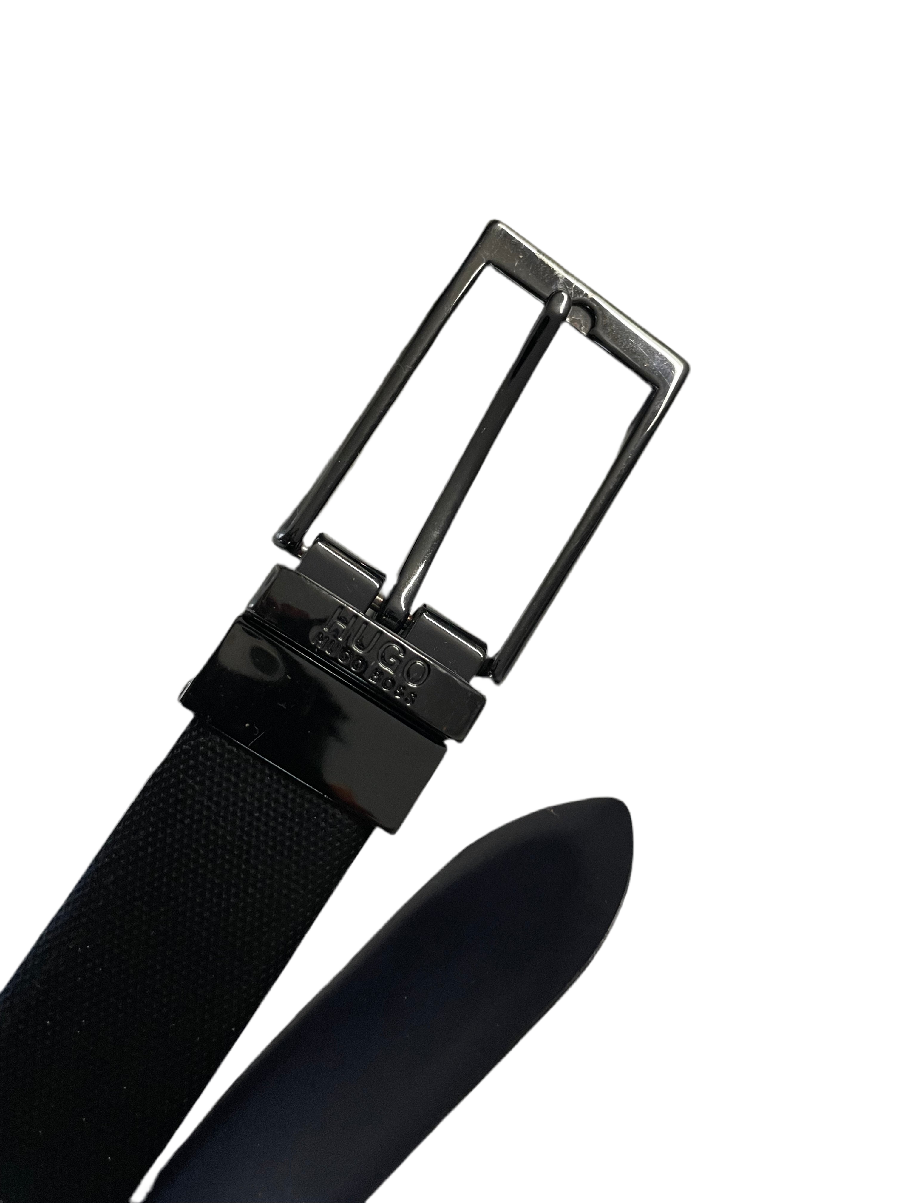 Vintage Hugo Boss plain black belt | L45 | SKU 4477