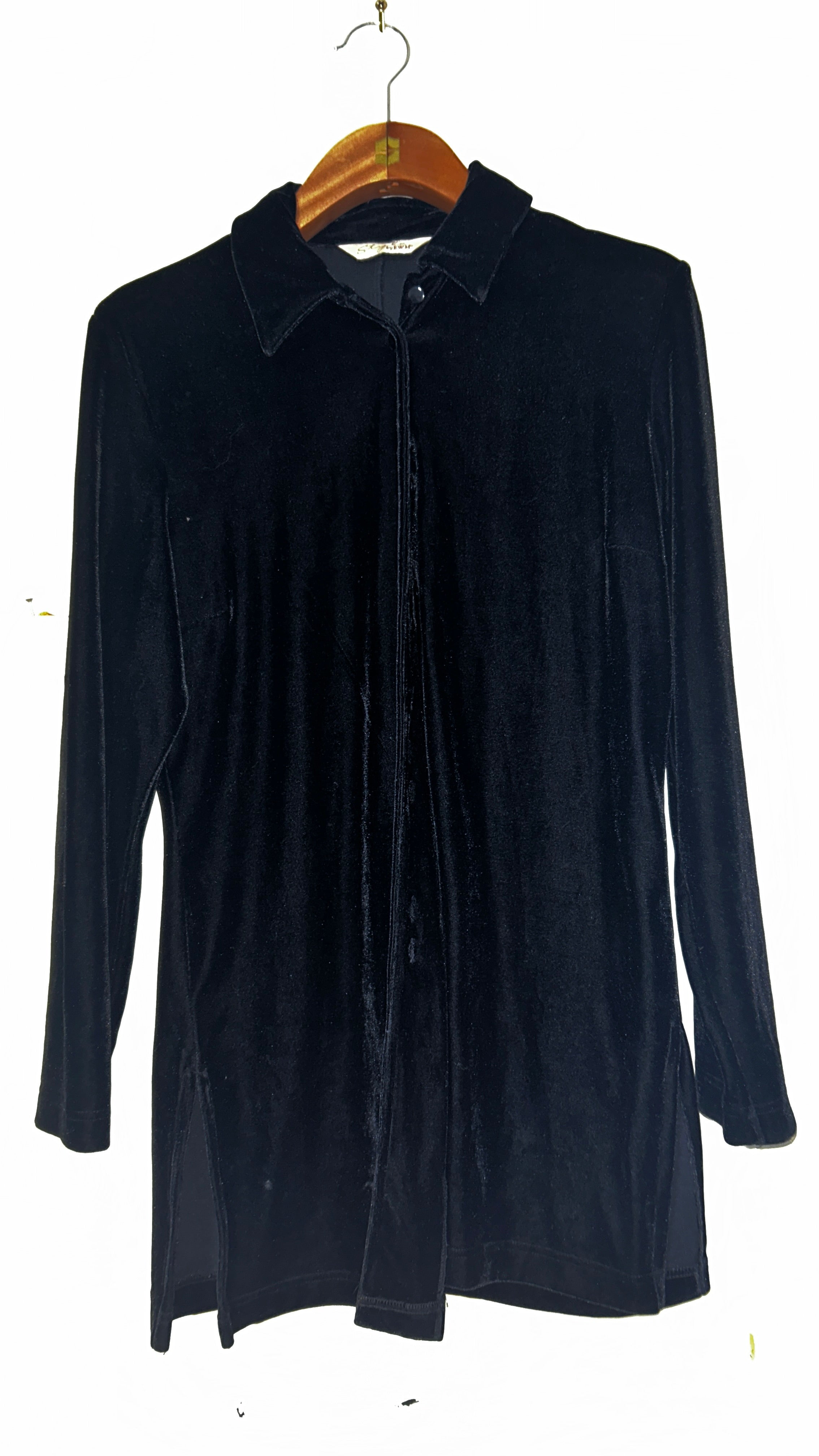 Black velvet long sleeve button-up shirt with a touch of elegance #gothic size M/L L 34 W 19 SKU 7019