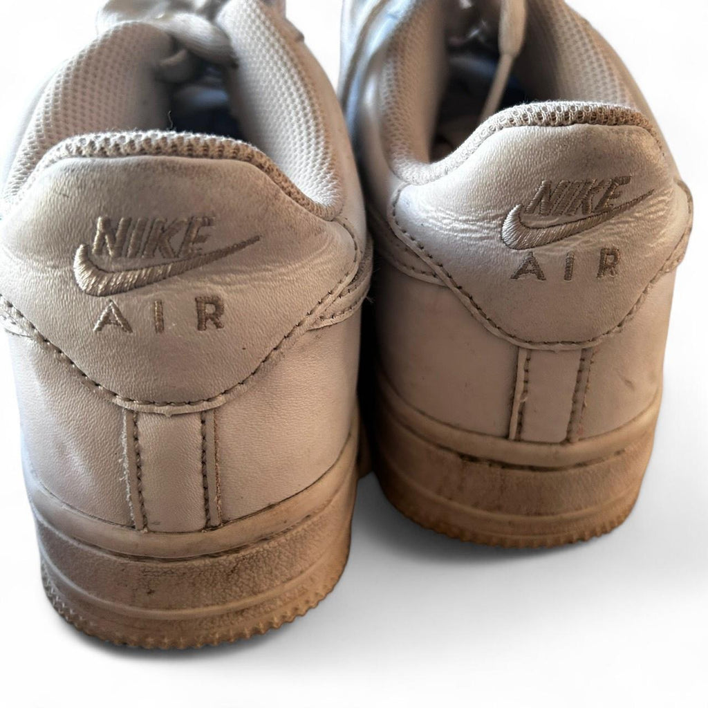 Nike Air Force One AF1 Unisex White Trainers  Leather UK Size 5