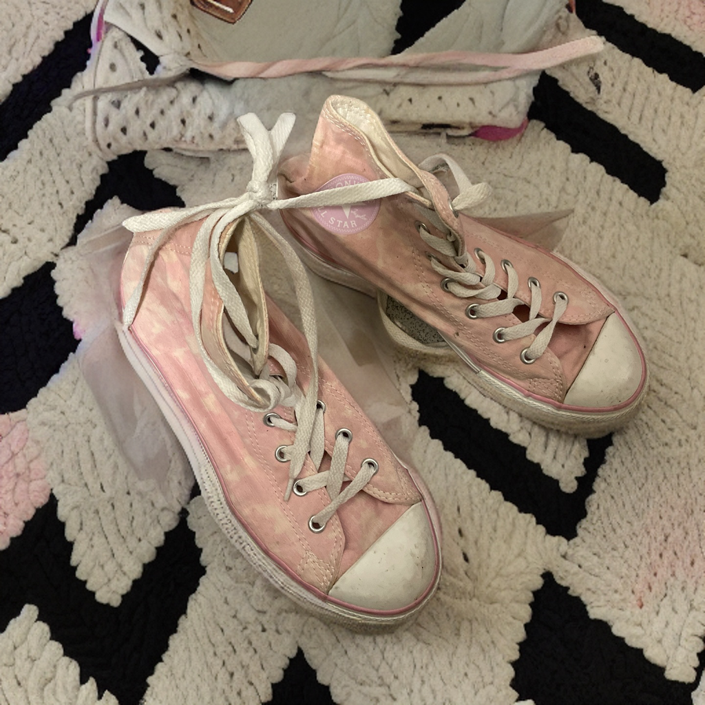 Rubynee Vintage y2k pink converse high trainer sneaker