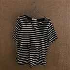Vintage blue stripped v-neck tee size M