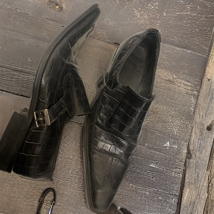 Vintage men black leather italian shoe size 41