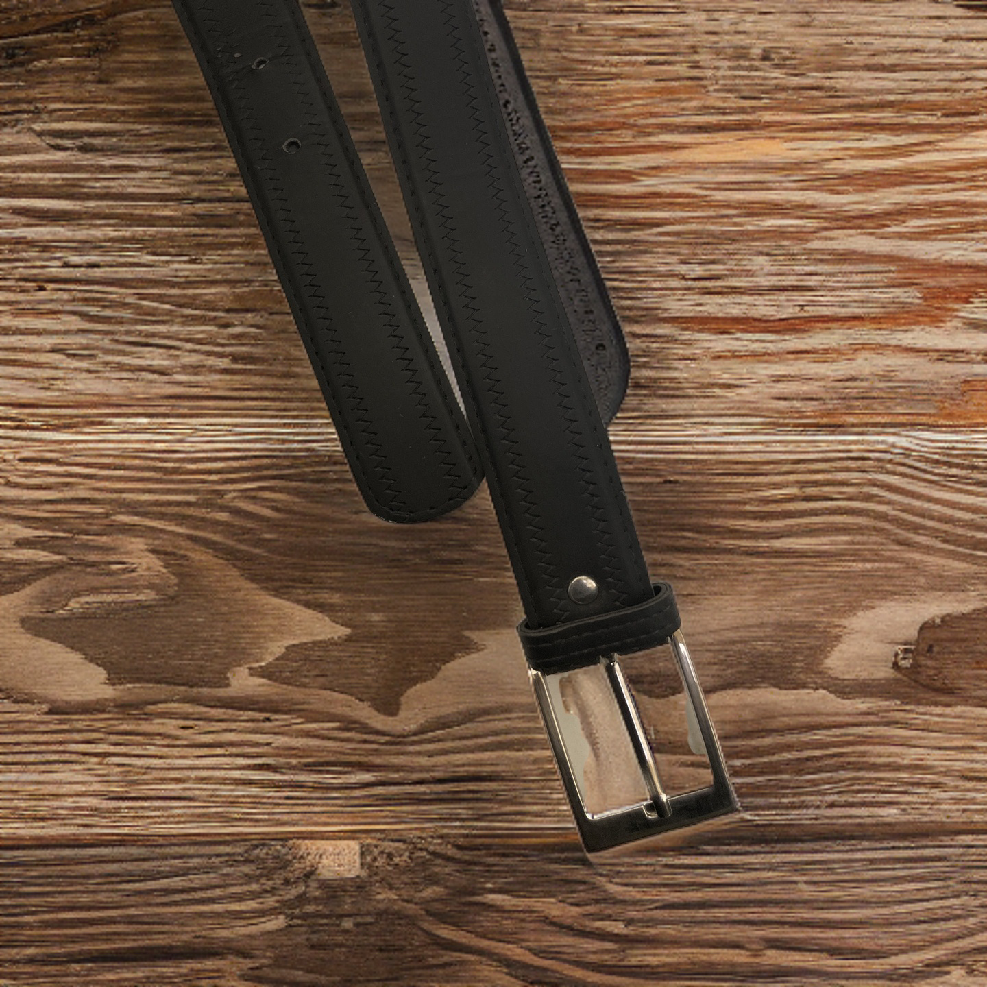 Vintage black leathers men belt