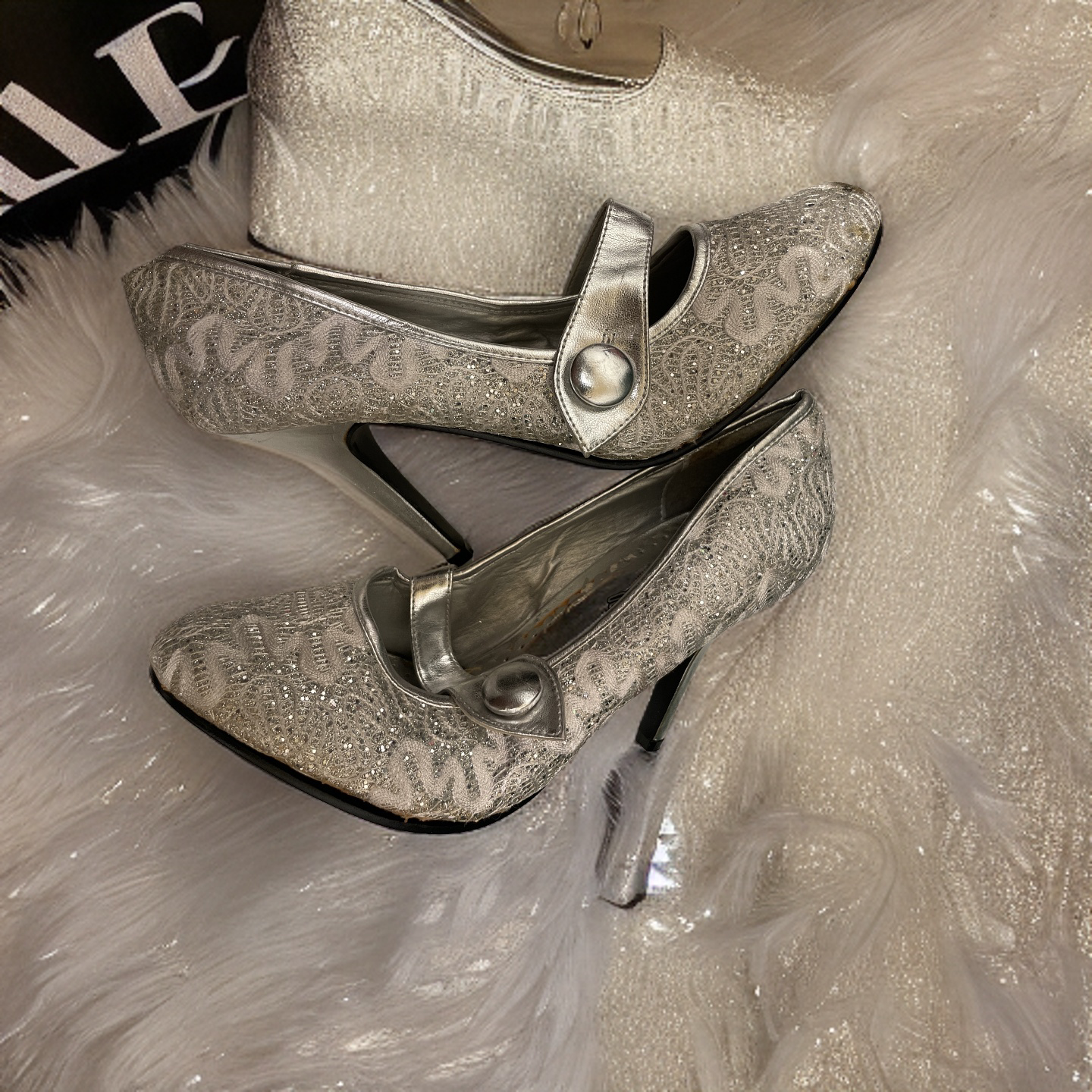 Vintage luxury women grey heel shoe size 39