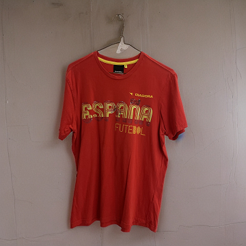 Vintage red spain national football team tshirt size M