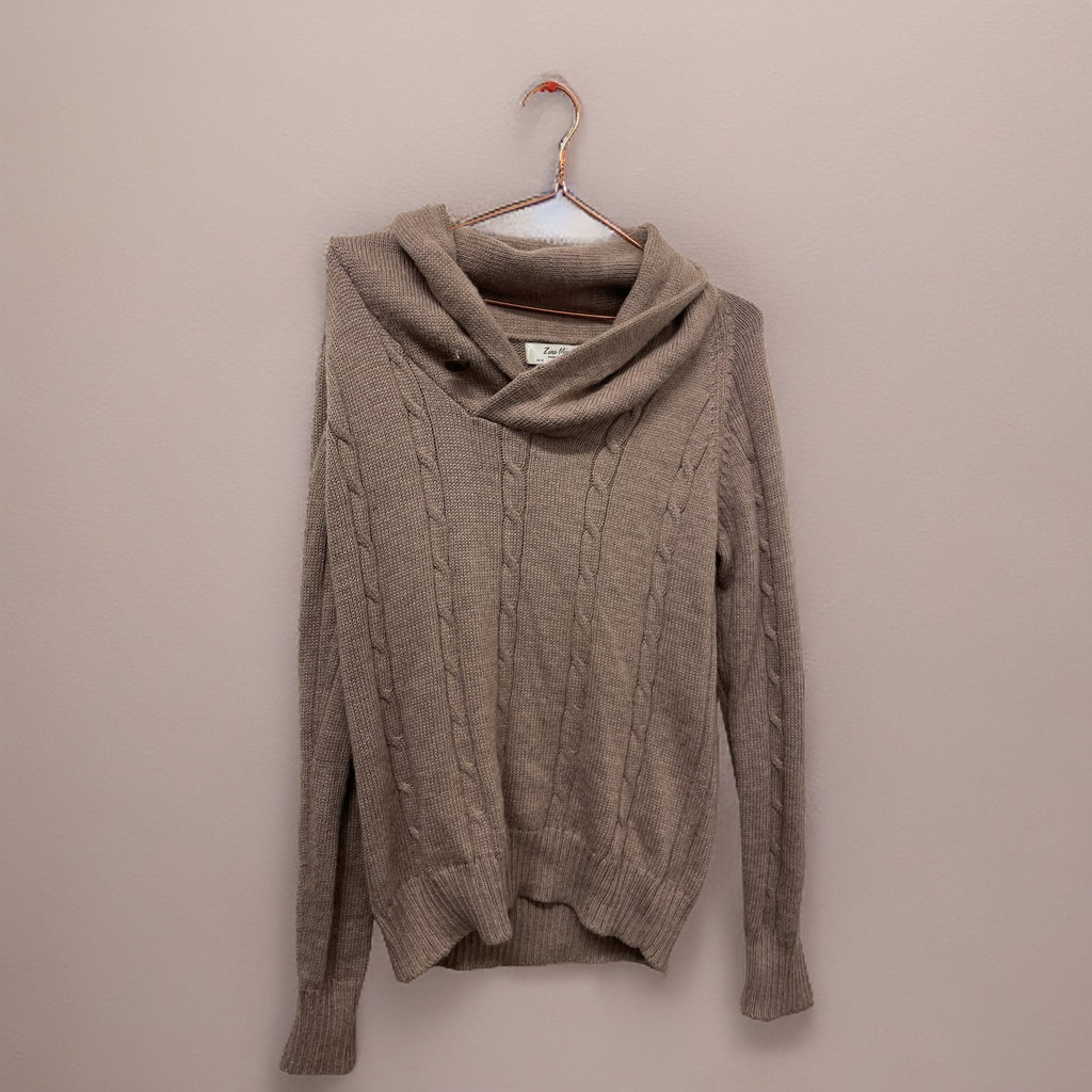 Rubynee Vintage y2k Chunky Cable Cow Neck cream jumper