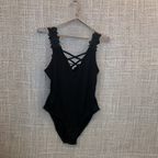 Rubynee Vintage y2k black petite sleeveless bodysuits size 8
