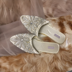 Rubynee Vintage y2k Benhams women flower embroidery silver flat slide