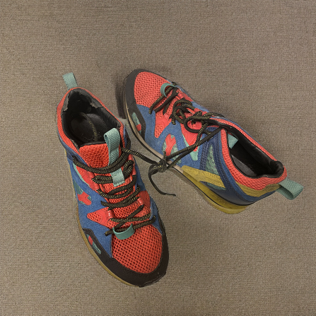 Vintage mens multicolor runner sneakers size 41