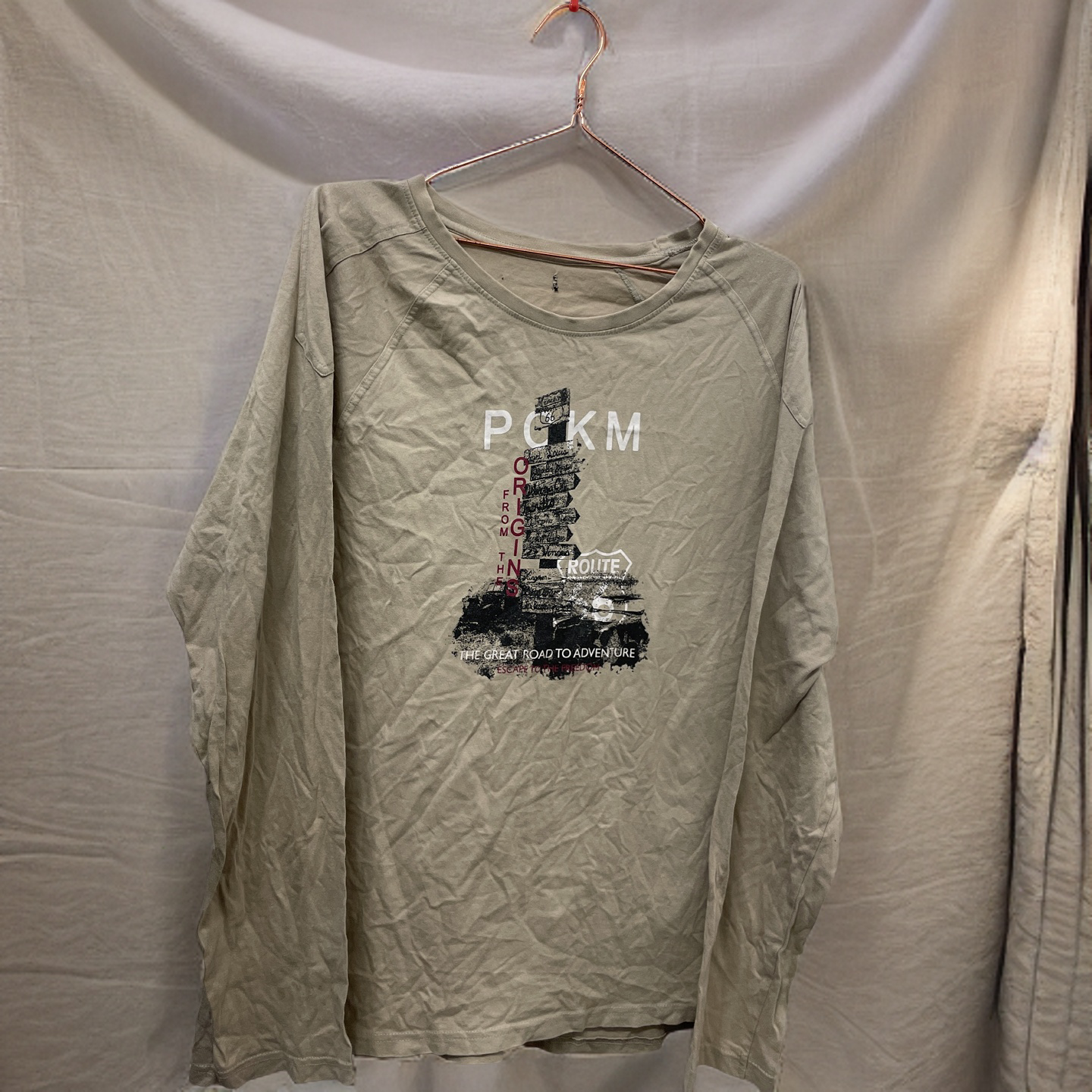 Rubynee Vintage y2k regular fit long sleeve cream graphics tshirt