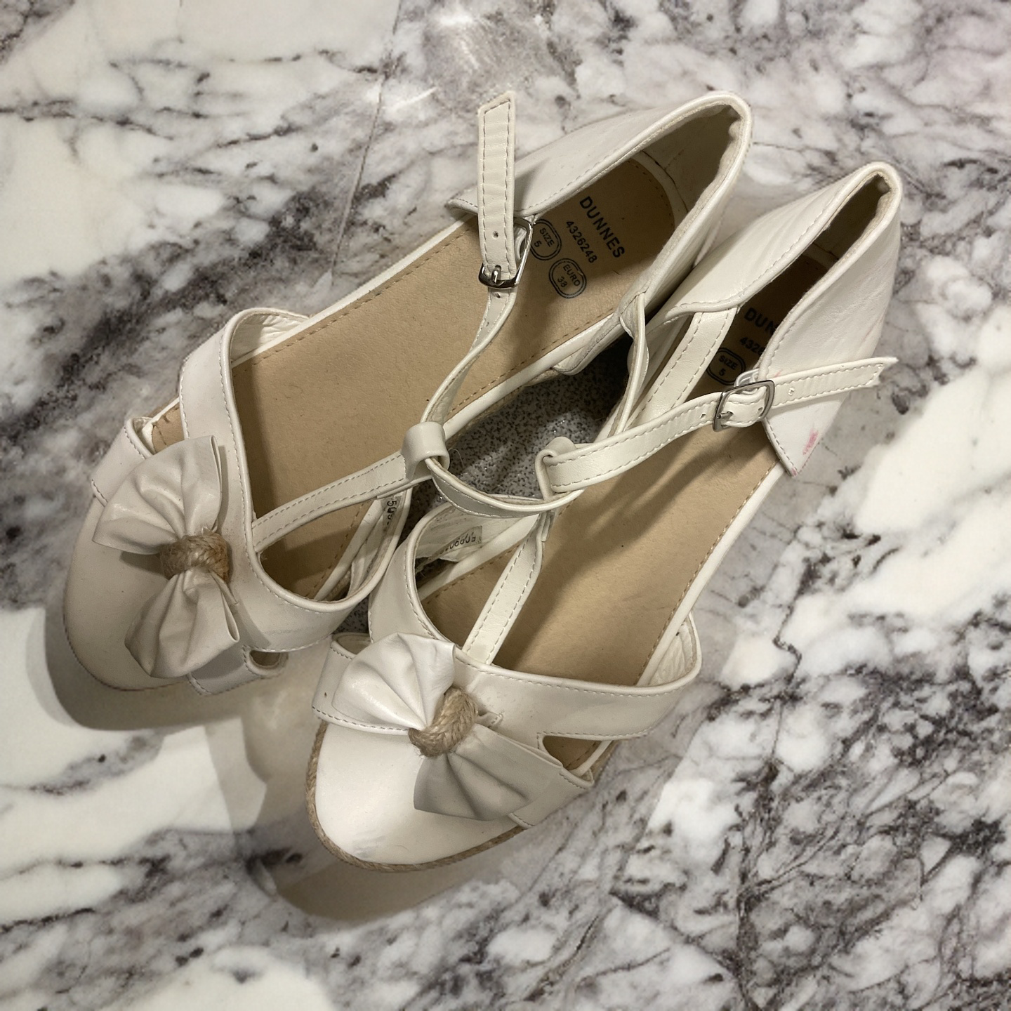 Rubynee Vintage y2k women Dunnes cream ankle strap bridal sandal