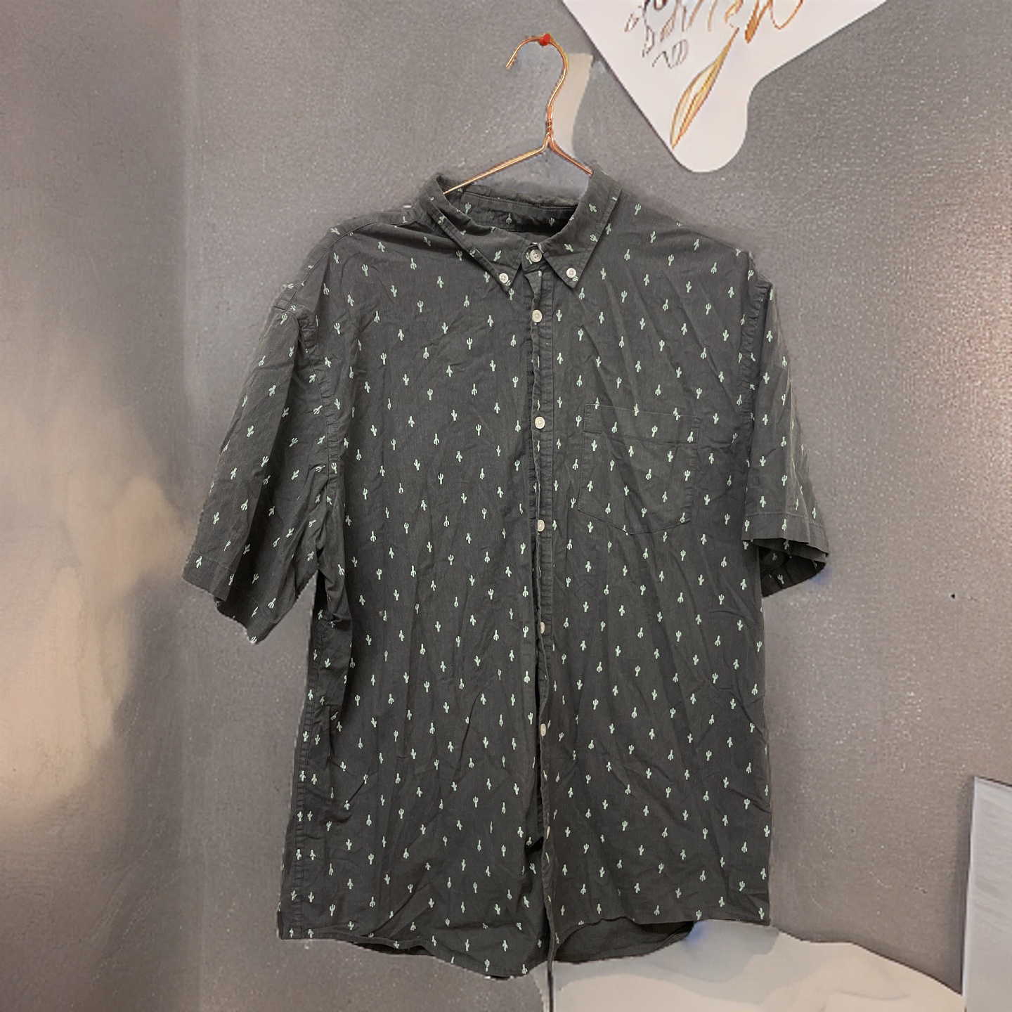 Rubynee  Vintage y2k old navy mens black floral printed short sleeve shirt size XL