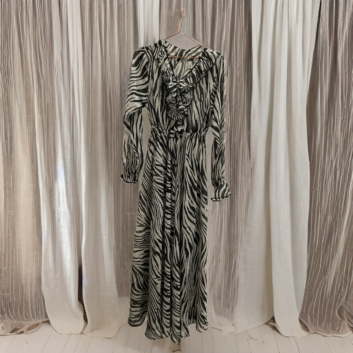 Rubynee  Vintage y2k Black And White Zebra Print Midi Shirt Dress