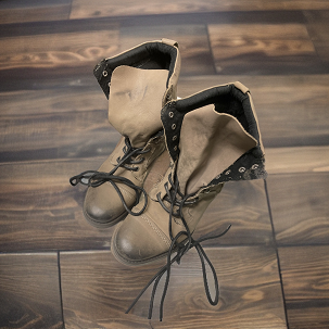 Vintage brown made in portugal ankle laced up boot size 40