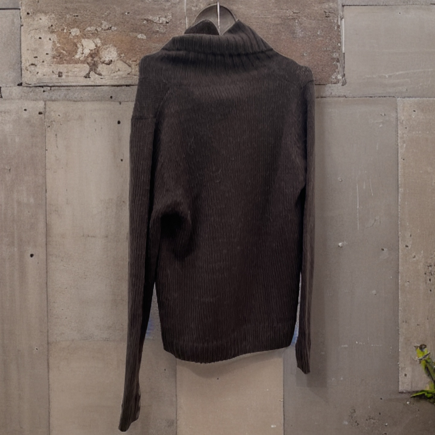 Rubynee Vintage y2k zara cotton rollup brown jumper