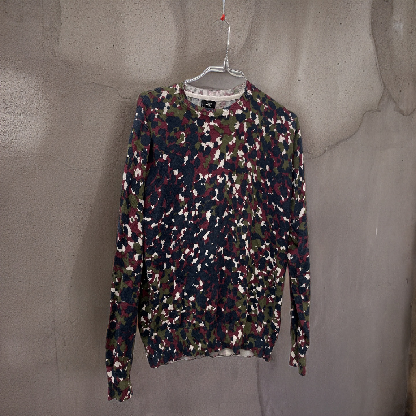 Rubynee Vintage y2k H&M animal print multi colored sweater