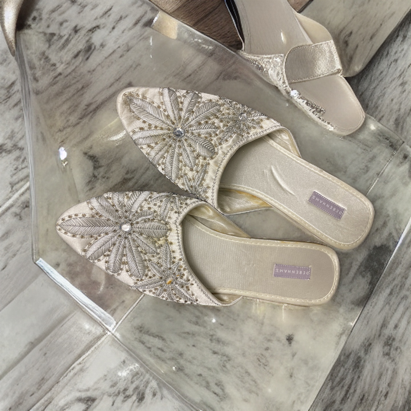 Rubynee Vintage y2k Benhams women flower embroidery silver flat slide