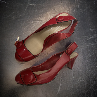 Vintage Red Women's made in vietnam Leather heel Sandals size 5