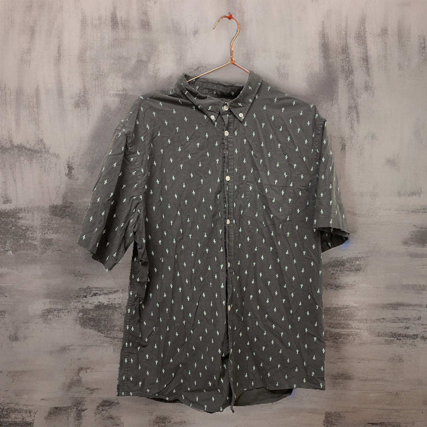 Rubynee  Vintage y2k old navy mens black floral printed short sleeve shirt size XL