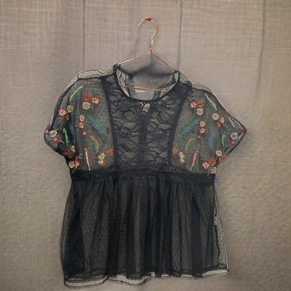Rubynee Vintage y2k zara flowy lace short sleeve black top