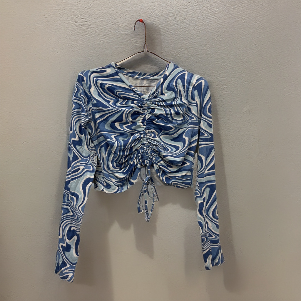 Rubynee Vintage y2k womens blue patterned crop top