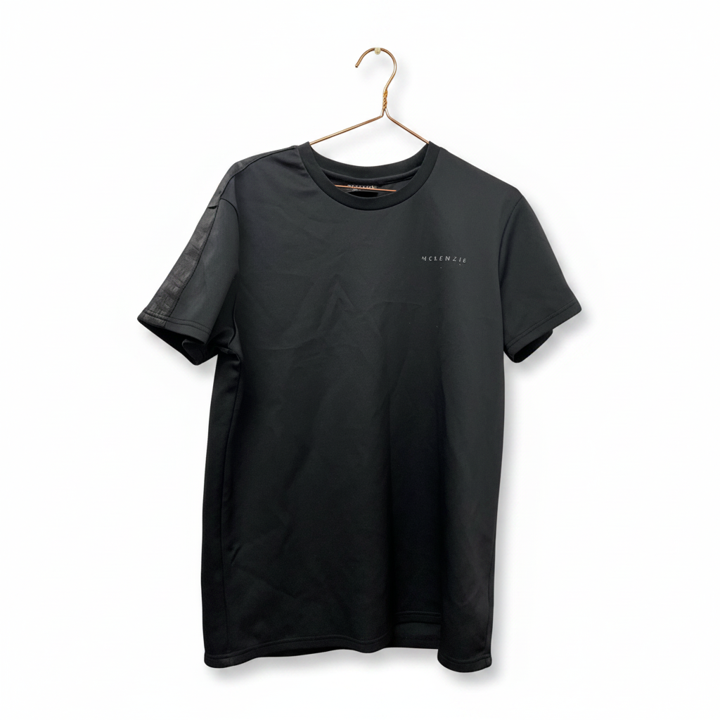 Rubynee  Vintage y2k heavy cotton black Mckenzie Tshirt size M