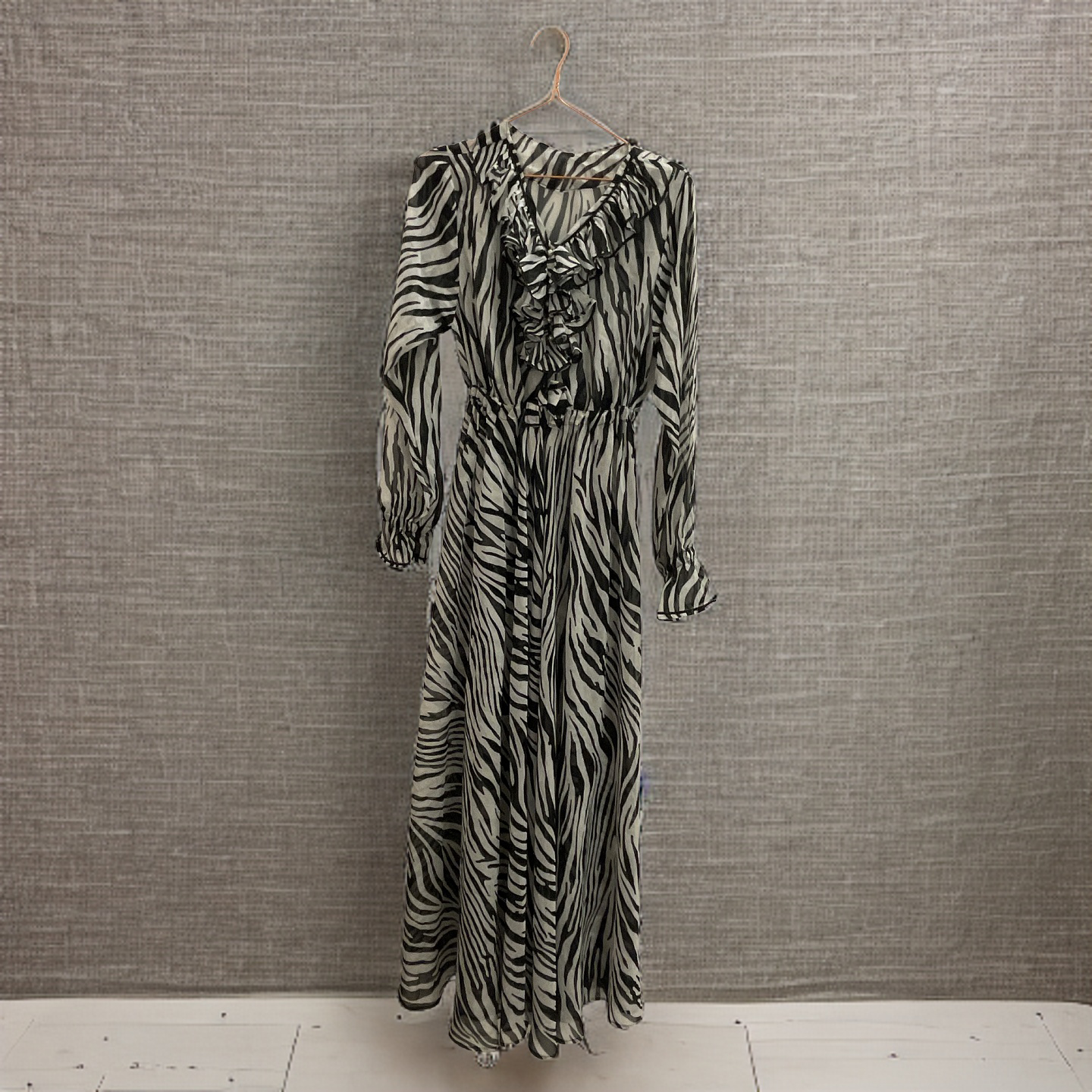 Rubynee  Vintage y2k Black And White Zebra Print Midi Shirt Dress