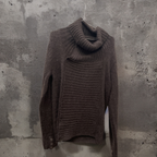 Rubynee Vintage y2k zara cotton rollup brown jumper