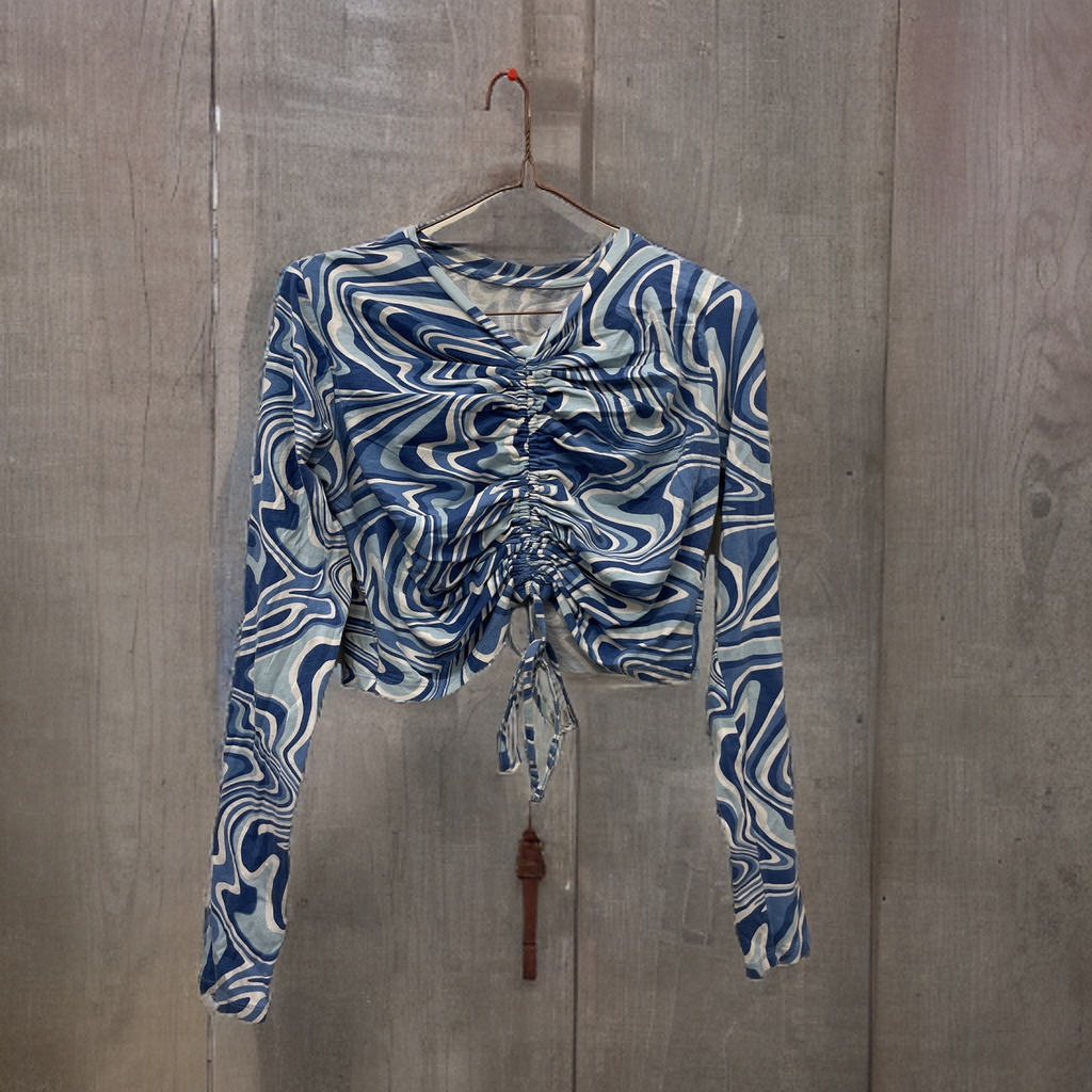 Rubynee Vintage y2k womens blue patterned crop top