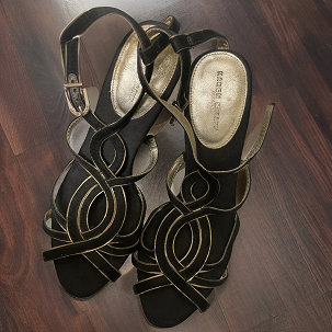 Vintage women karen millen strap black sandals size 7