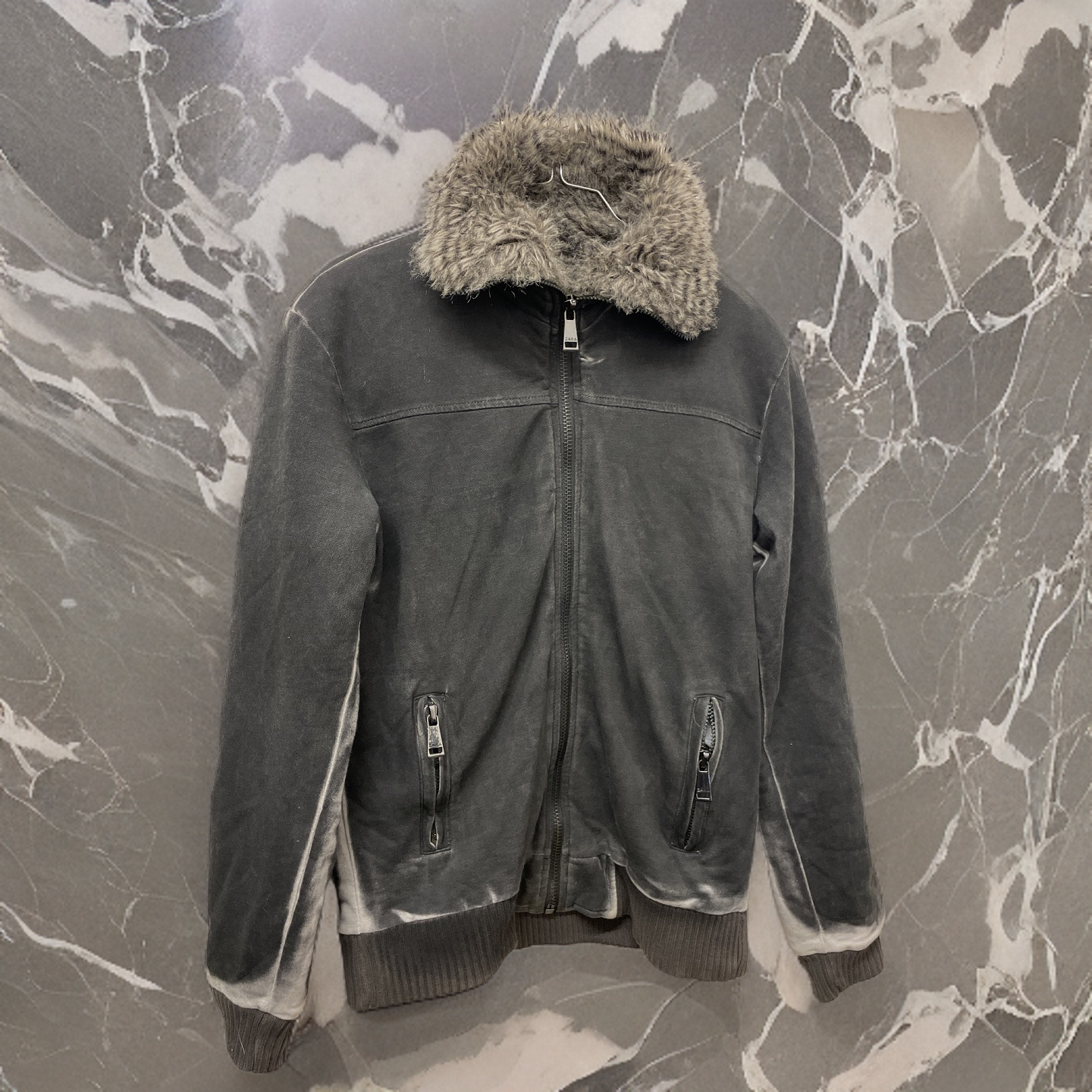 Rubynee Vintage y2k grey fur jacket & coat in small