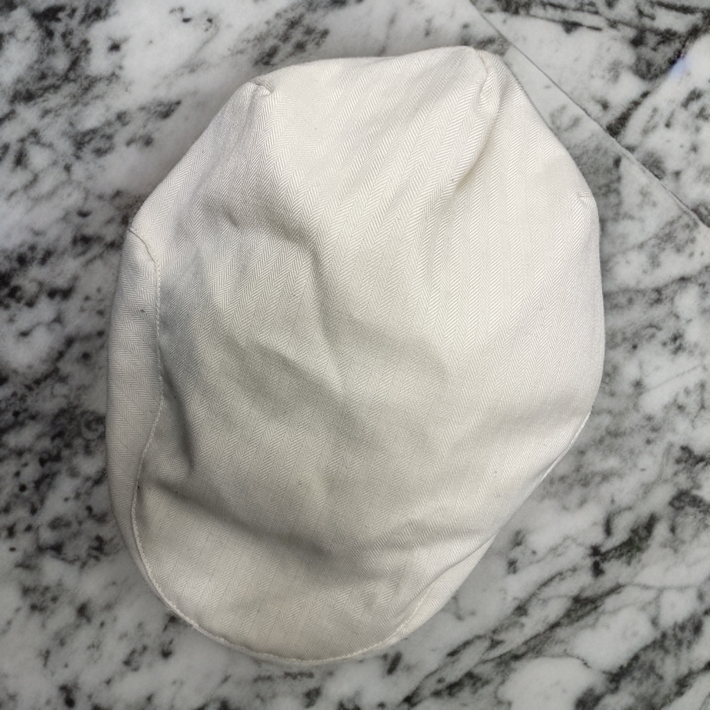 Rubynee Vintage y2k mark & spencers men cream golf cap