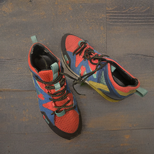 Vintage mens multicolor runner sneakers size 41