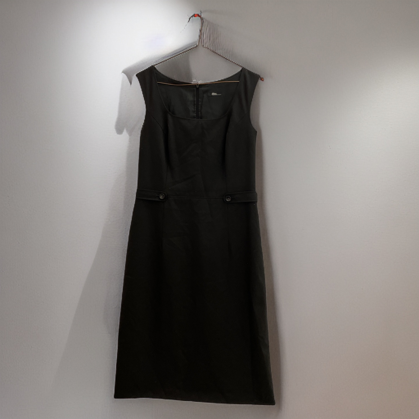 Rubynee Vintage y2k mid-length black sleeveless dress