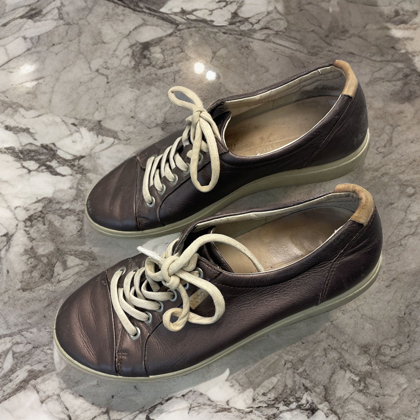 Rubynee Vintage y2k ECCO Womens Soft Brown Sneaker