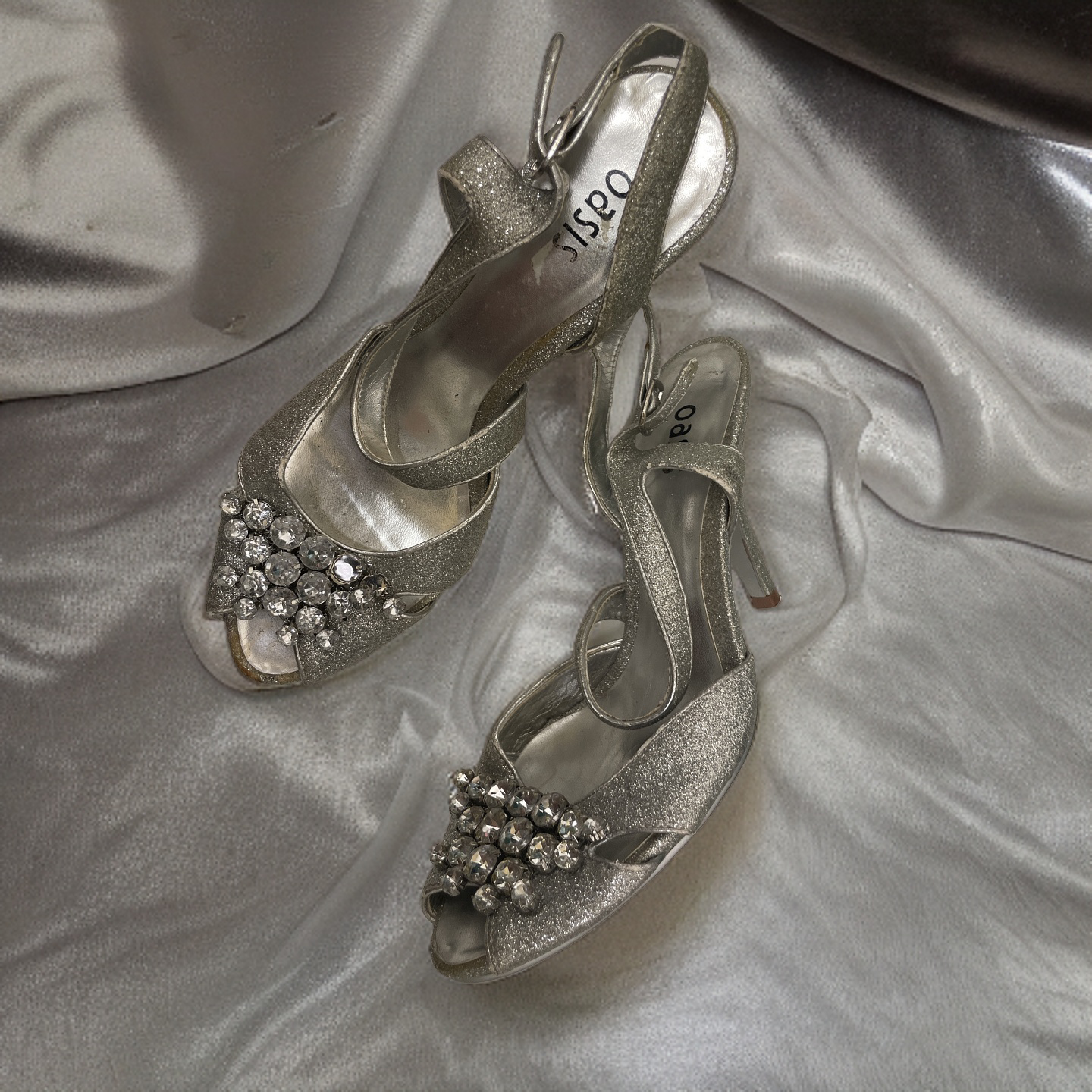 Vintage latest design grey italian oasis heel shoe size 39