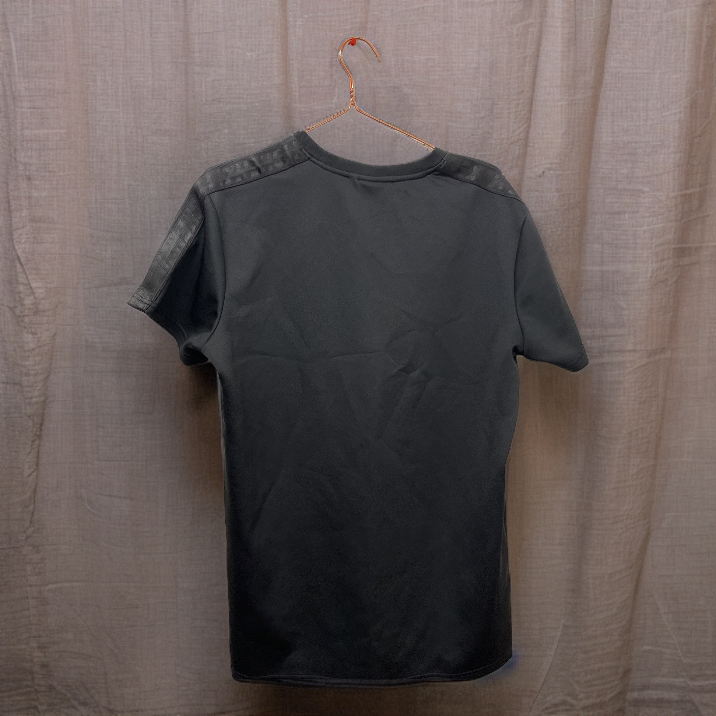 Rubynee  Vintage y2k heavy cotton black Mckenzie Tshirt size M