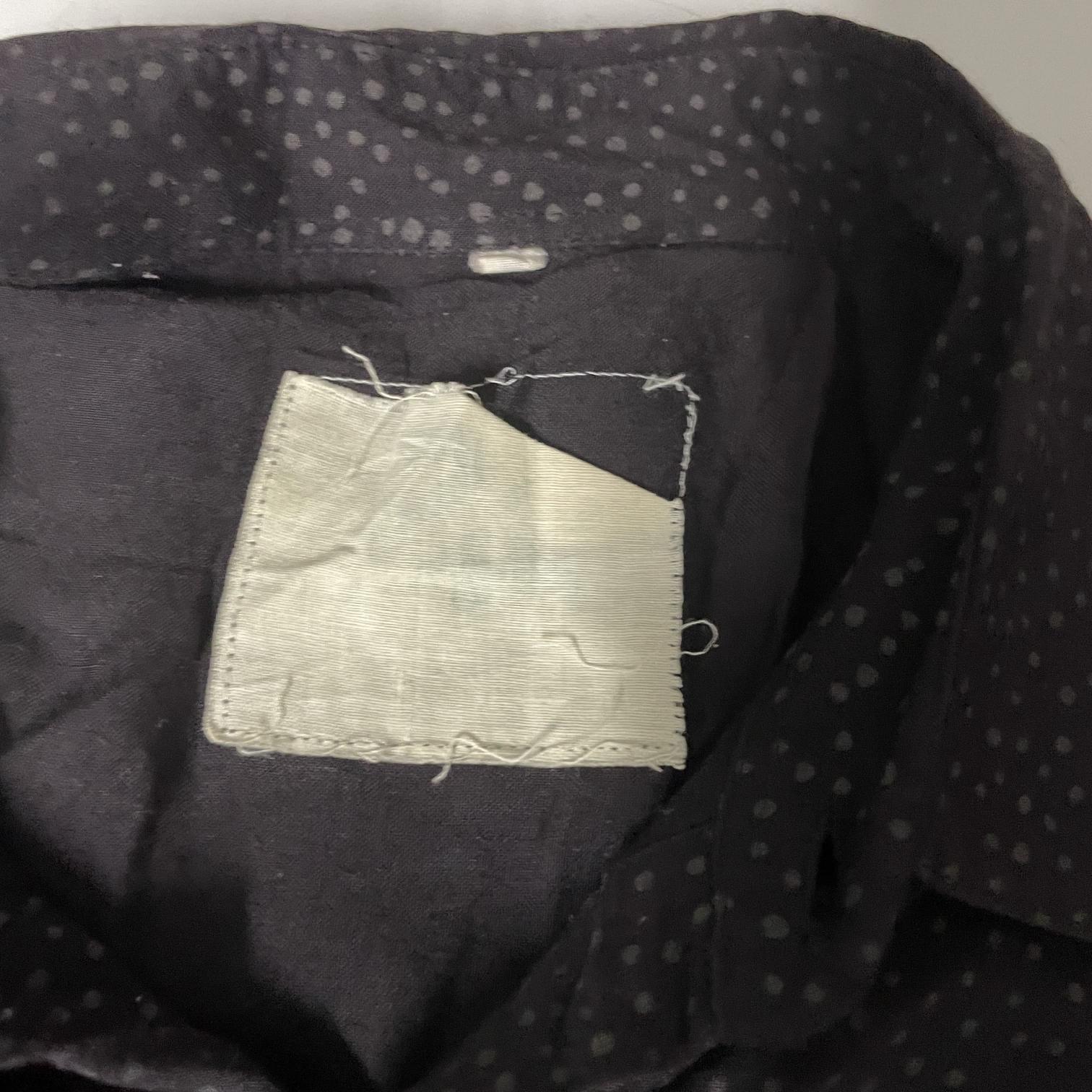 Vintage black flower long sleeve button up unisex shirts in M| L30W18|SKU 5523