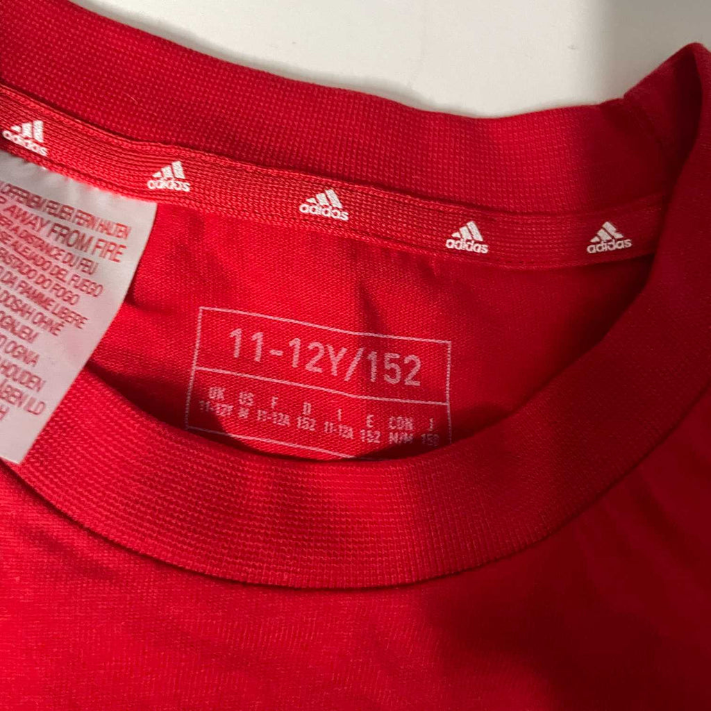 Vintage men Adidas essential 3-stripe red tees in XS|L25 W16| SKU 5532