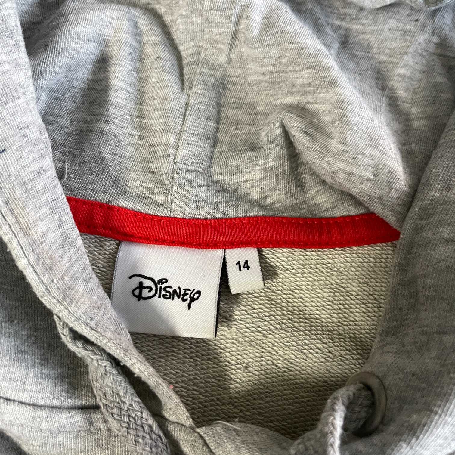 Vintage Grey unisex Mickey mouse graphics Disney hoodie in M|L25 W17|SKU 5550