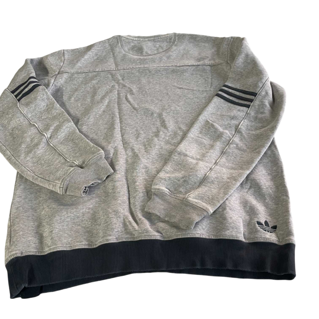 Vintage men Adidas crew neck sweatshirt in L| L28 W23| SKU 5551