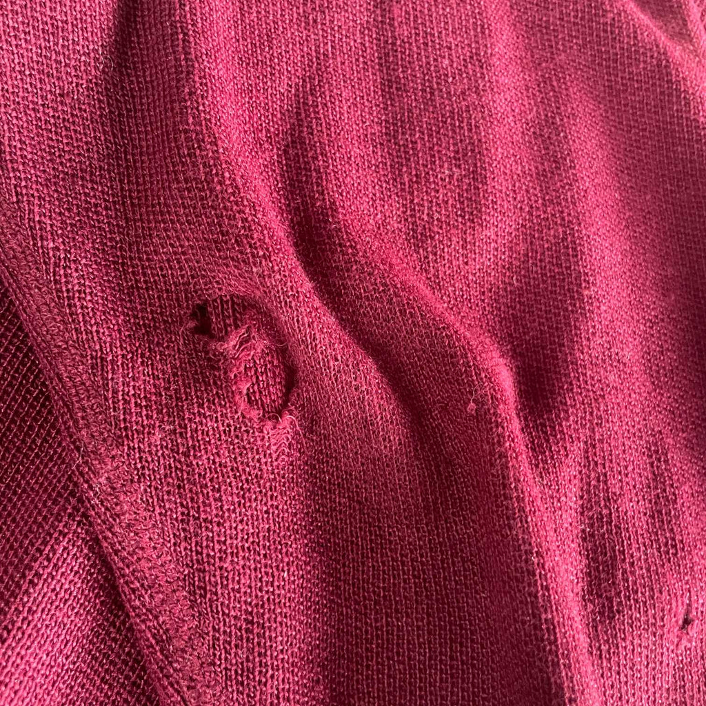 Vintage unisex Lacoste Maroon v-neck oversize sweatshirt in XL|L27 W27|SKU 5558