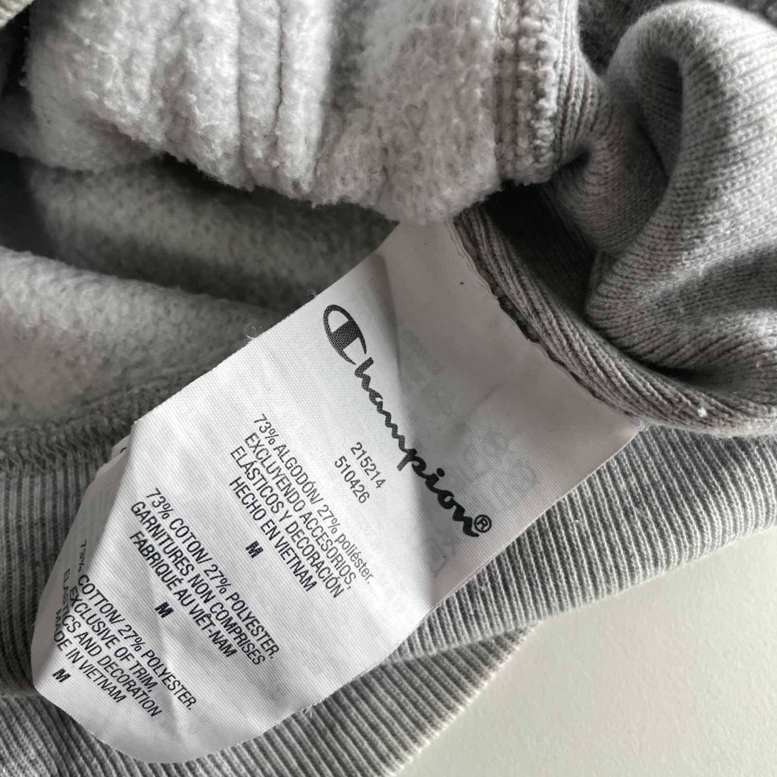 Vintage men champion grey regular fit hoodie in M|L27 W20| SKU 5567