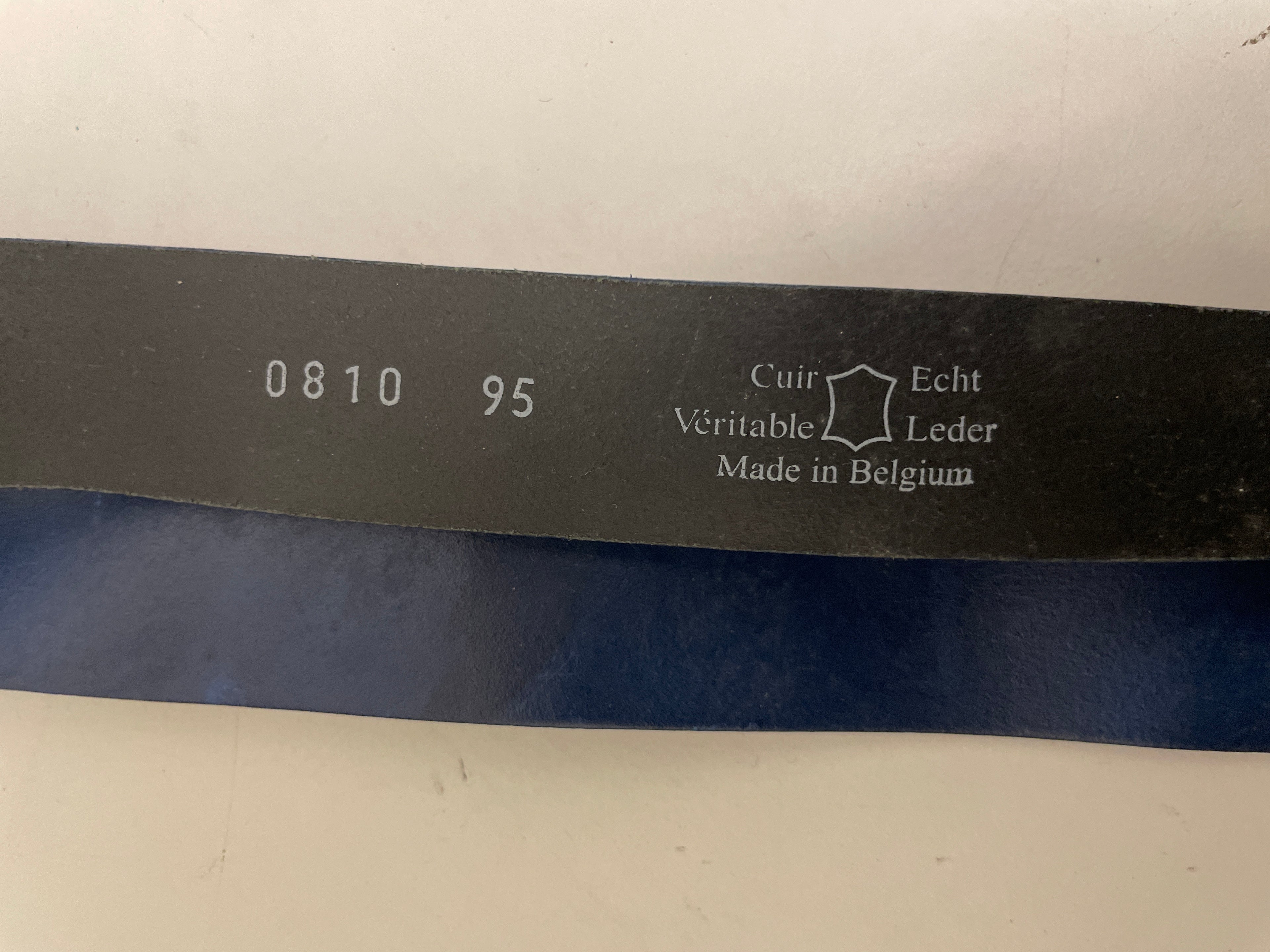 Vintage made in belgium blue leather mens belt size m