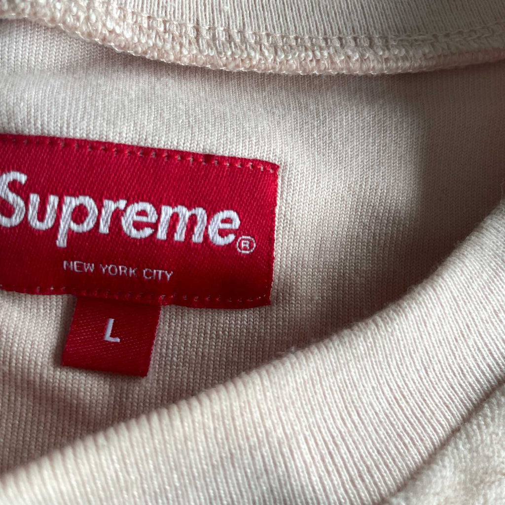 Vintage men supreme New York city orange sweatshirt in L| L28 W 22|SKU 5572