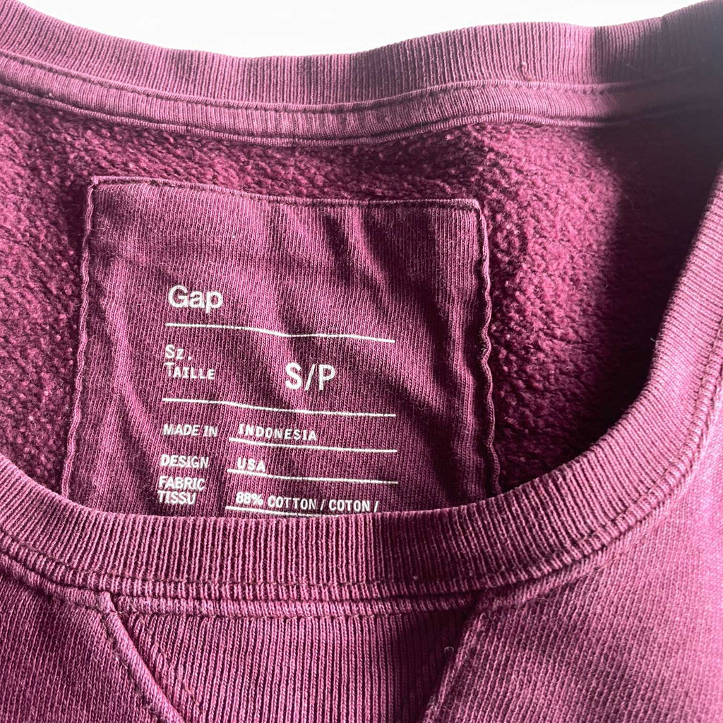 Vintage men Gap burgundy cotton sweatshirt in M|L26 W20|SKU 5592