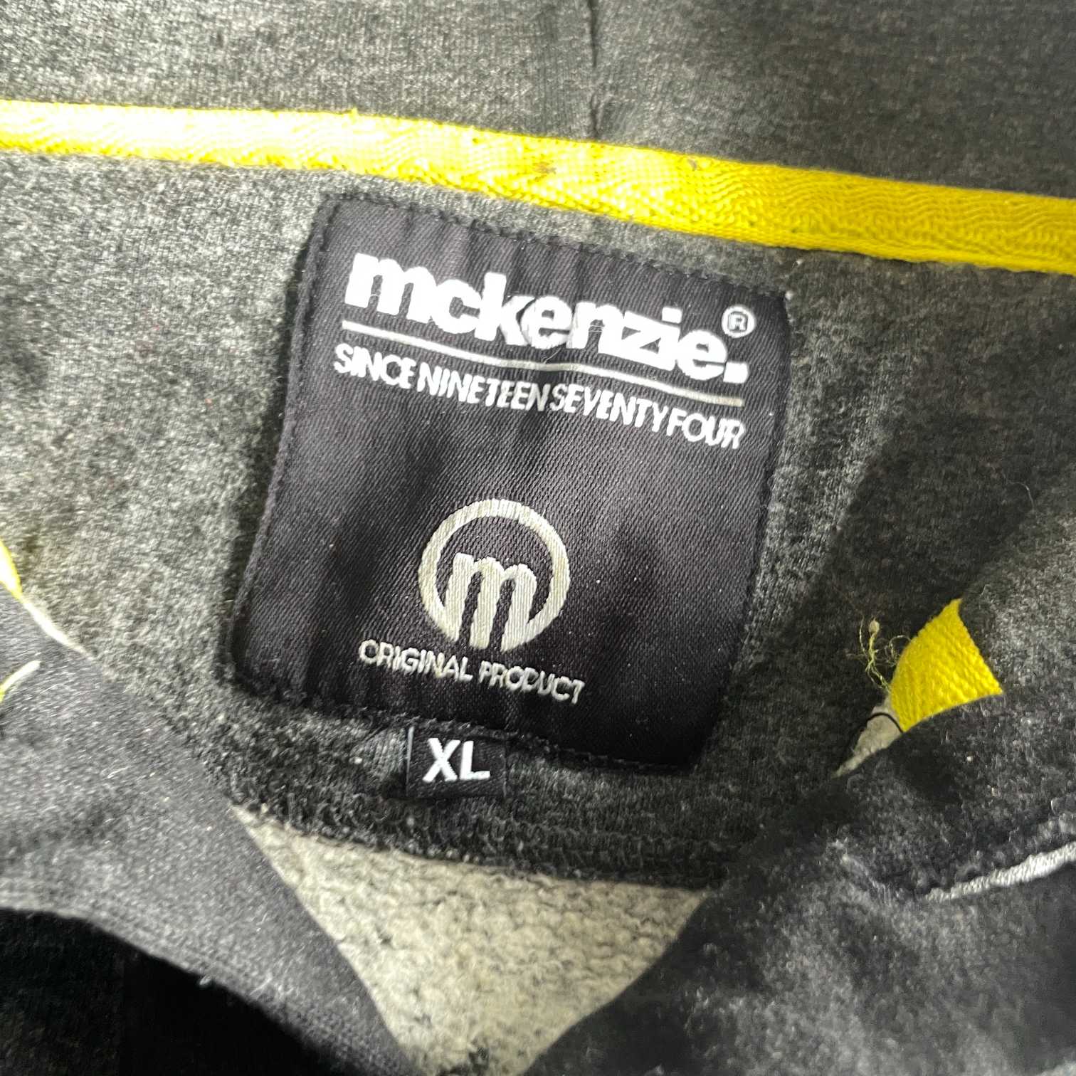 Vintage men grey Mckenzie 1/4 button hoodie in XL| L28 W22|SKU 5609