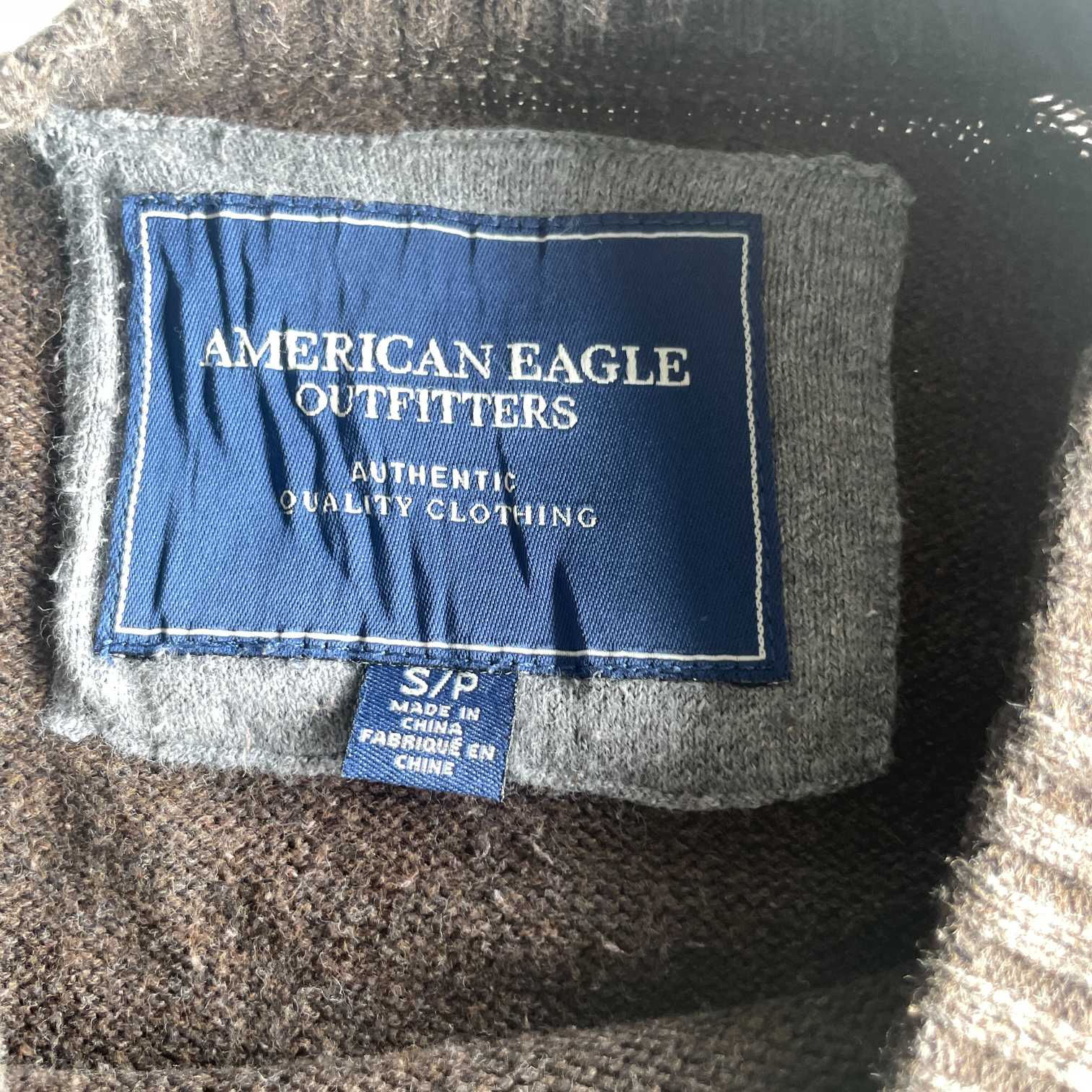 Vintage men brown american eagle outiftters knitted sweater in S| L26 W18| SKU 5612